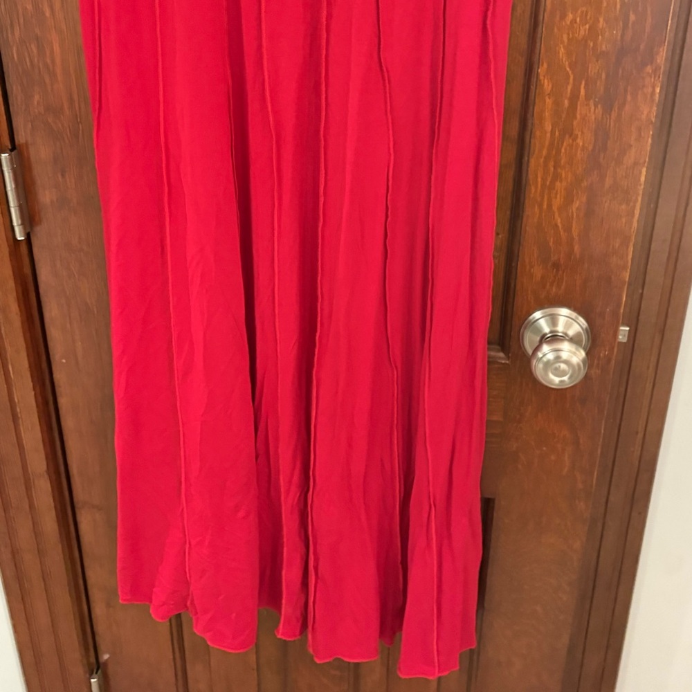 Sami & Jo Vibrant Red Maxi Dress - Picture 6 of 8